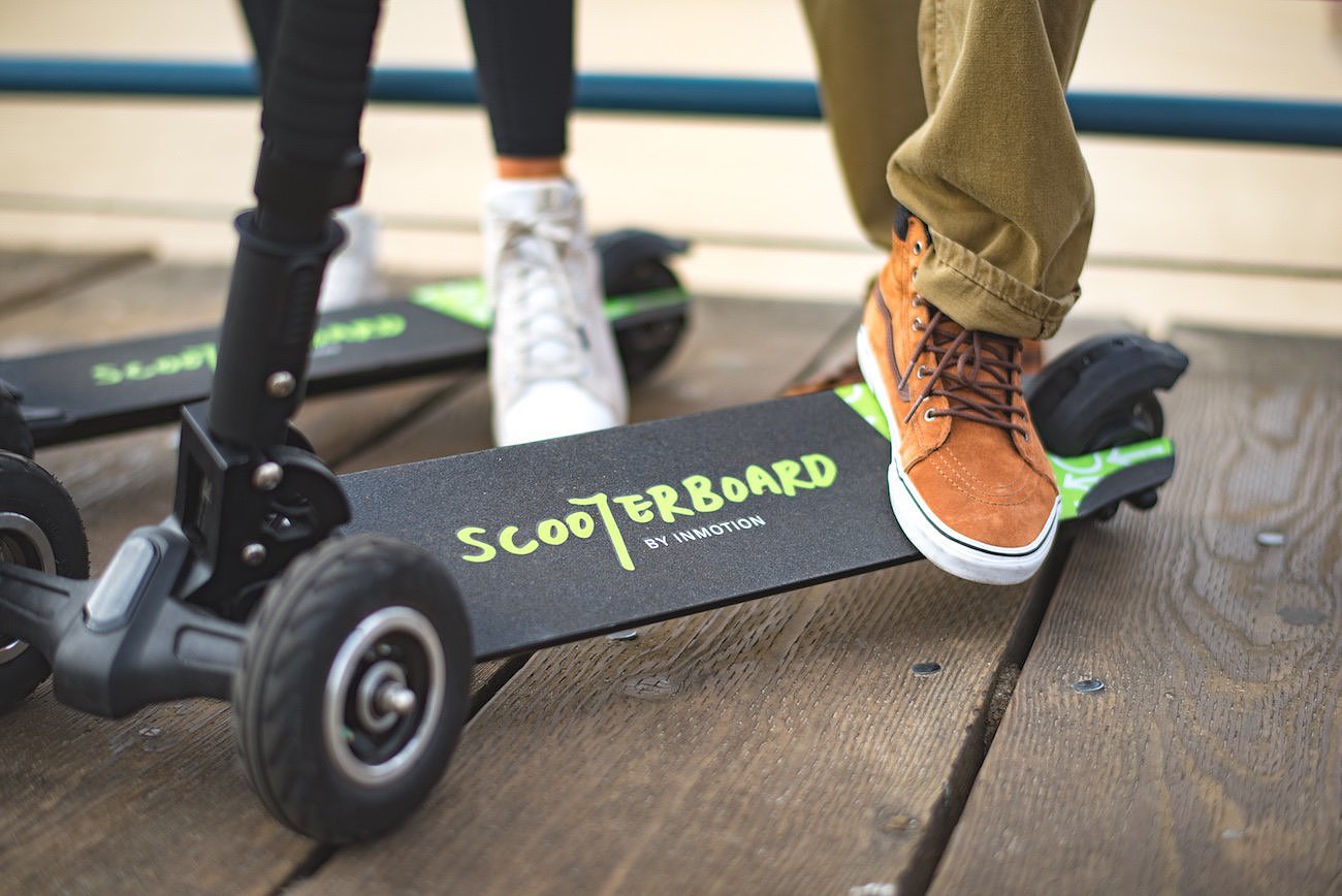 Scooterboard，滑板车，电动，单手柄，