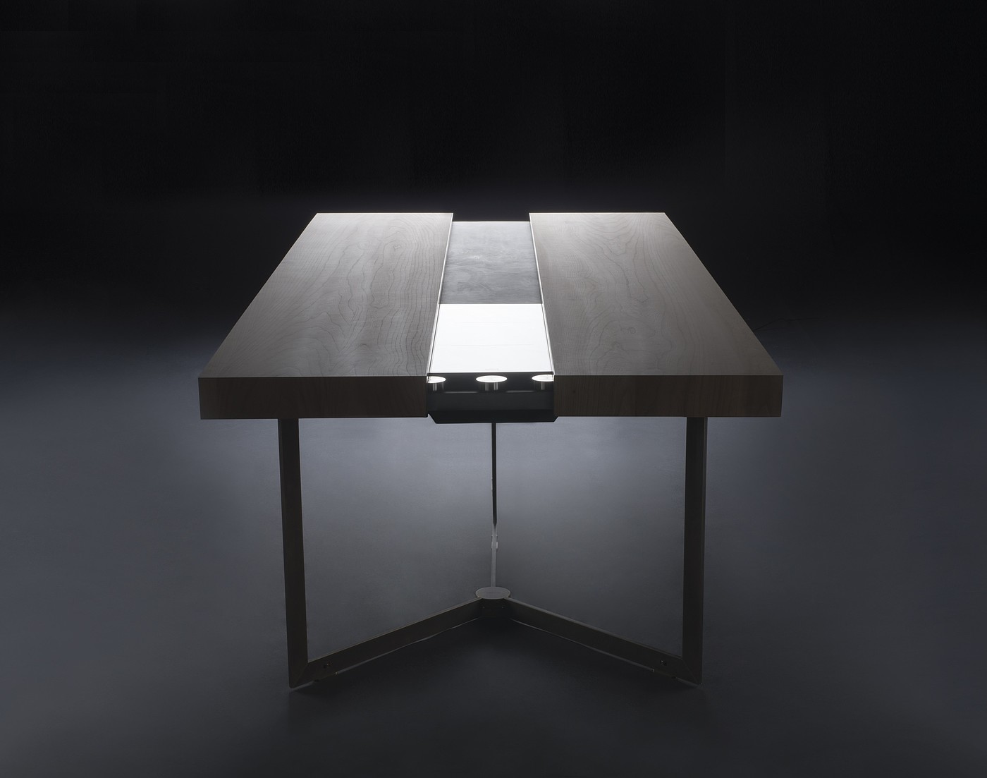 industrial design，Art，Minimalist，Table，