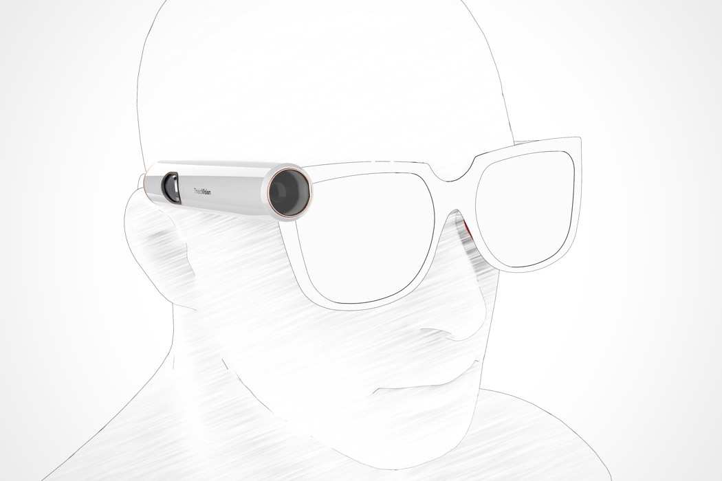 Visual impairment，Karan Chawla，Rishabh Doshi，Theia Vision，Caring design，Video to audio，
