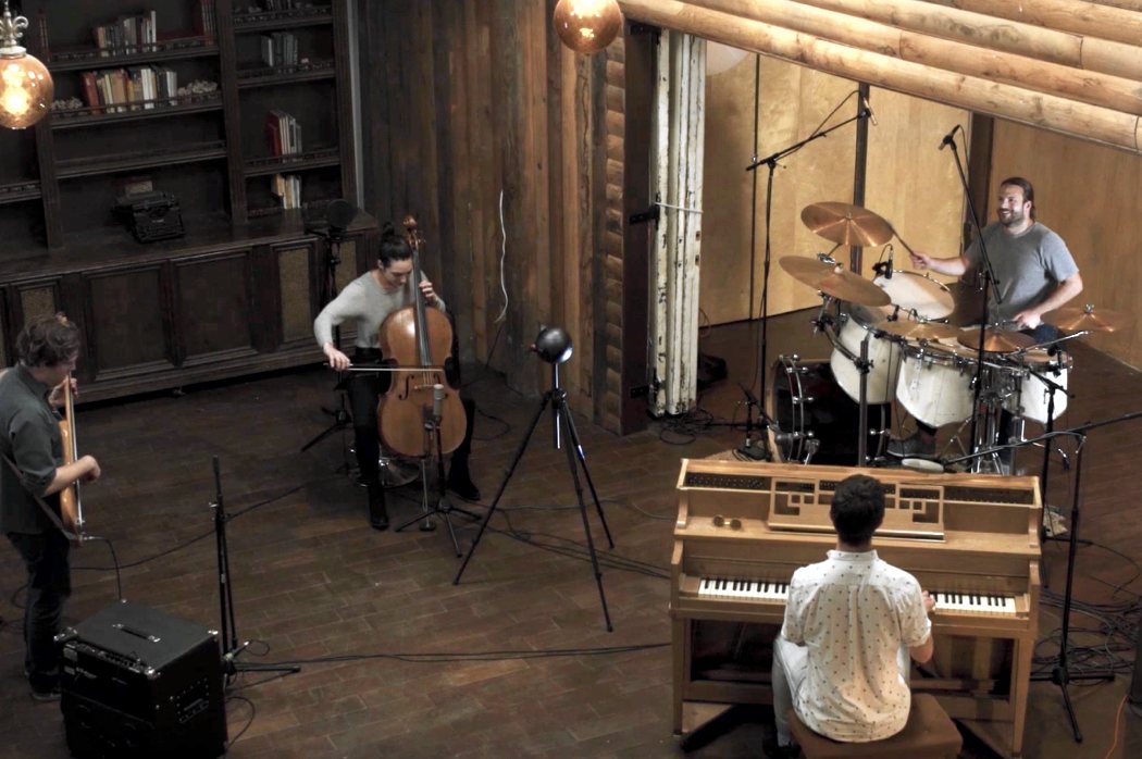 product design，industrial design，vr，video camera，camera lens，audio frequency，wifi，