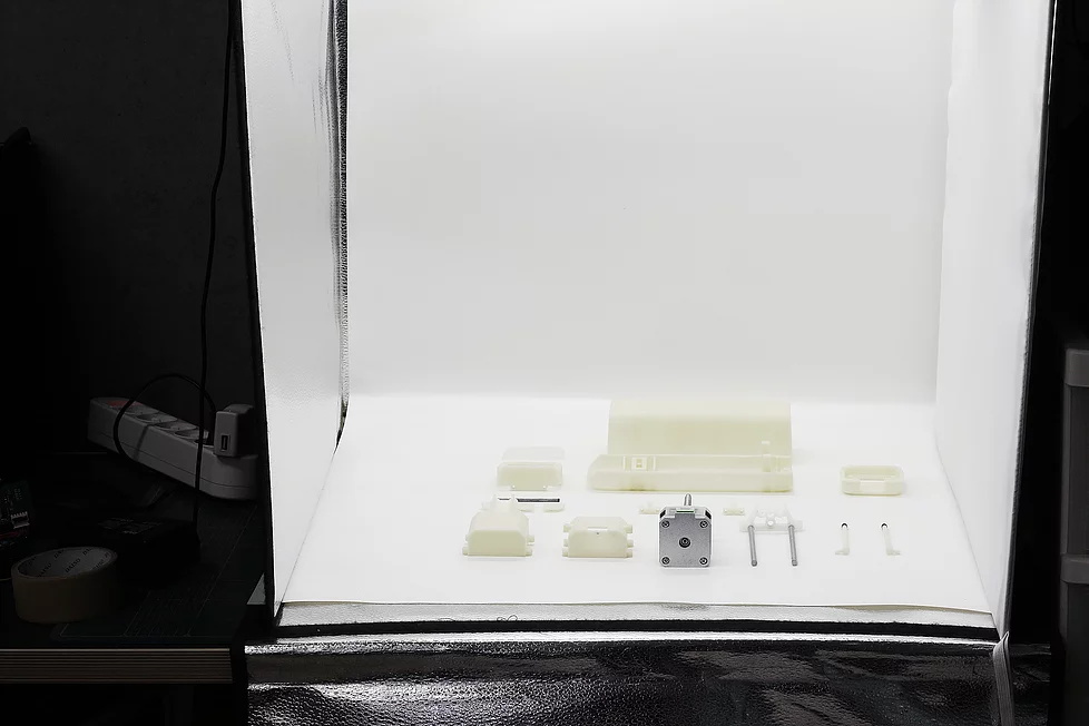 Portability，Adjust height，Grid，Smart cradle，bookshelf，