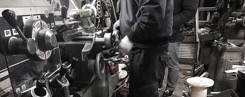 Portability，Adjust height，Grid，Smart cradle，bookshelf，