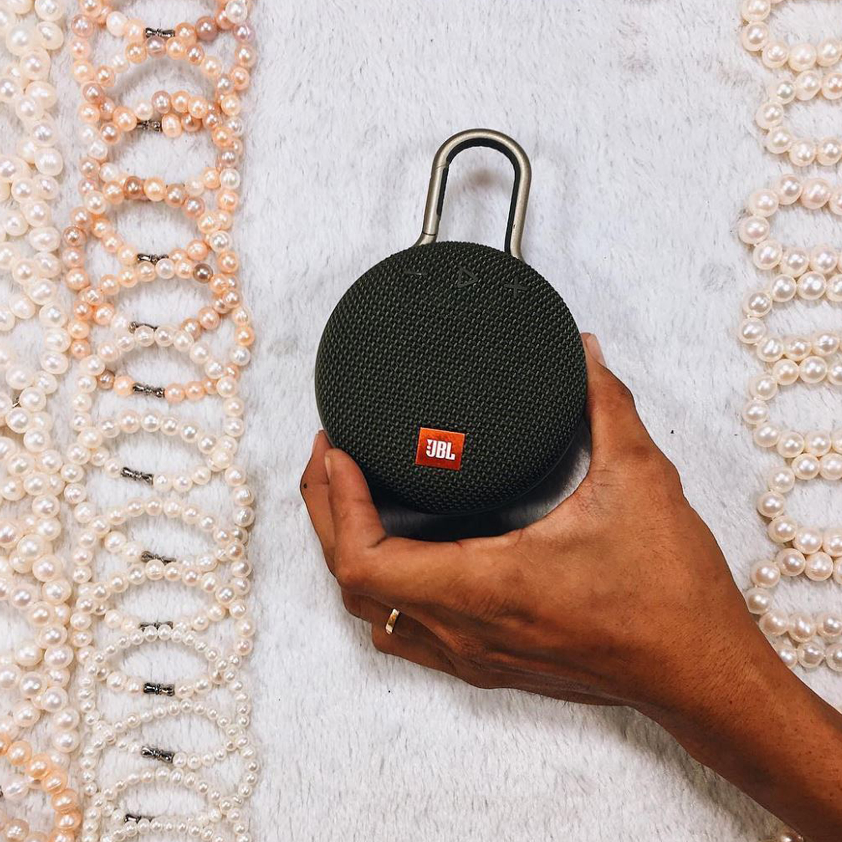 product design，Digital，loudspeaker box，JBL CLIP3，2018 red dot award，