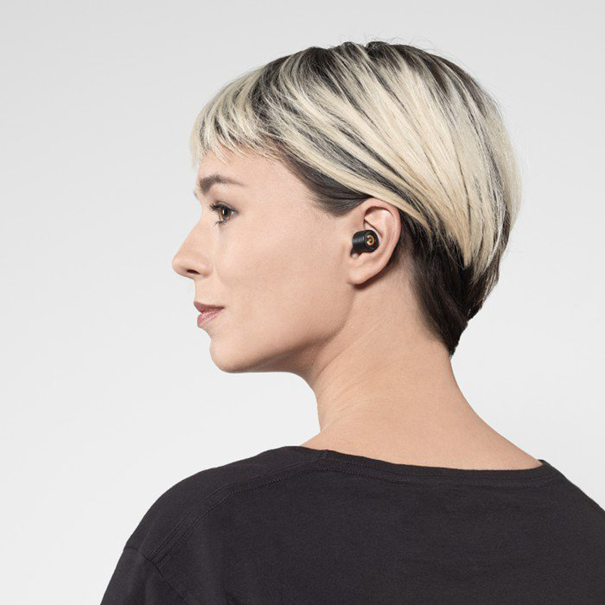 silver，Wireless headset，Earin，