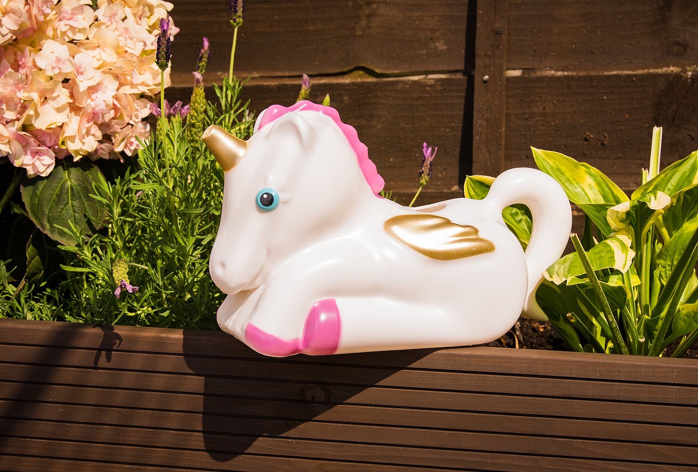 Plastic，Watering can，unicorn，Watering pot，Gardening tools，Watering can，