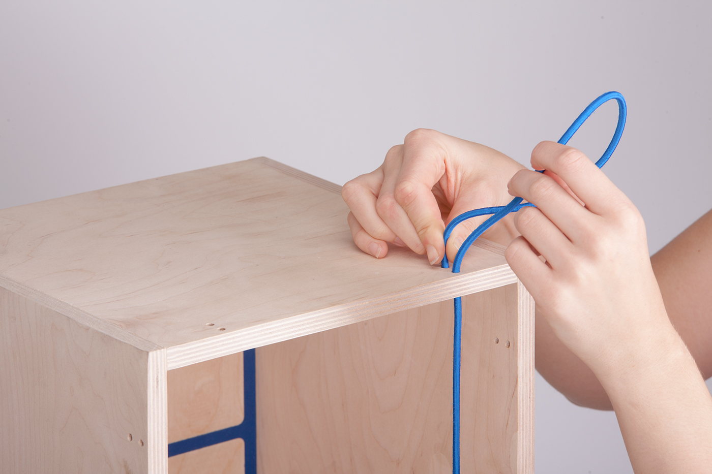 Receive，combination，blue，rope，