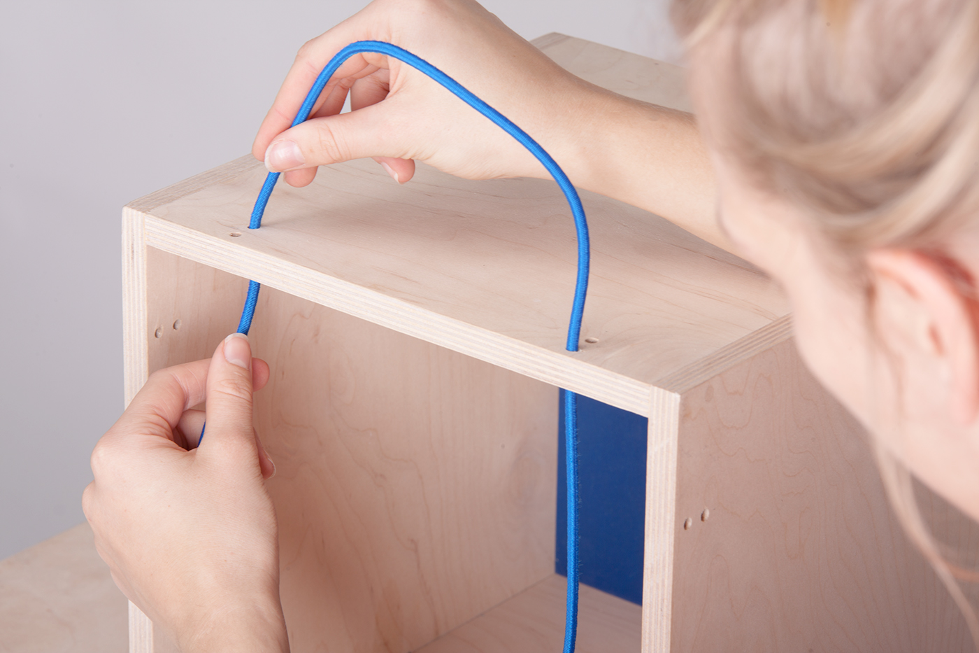 Receive，combination，blue，rope，