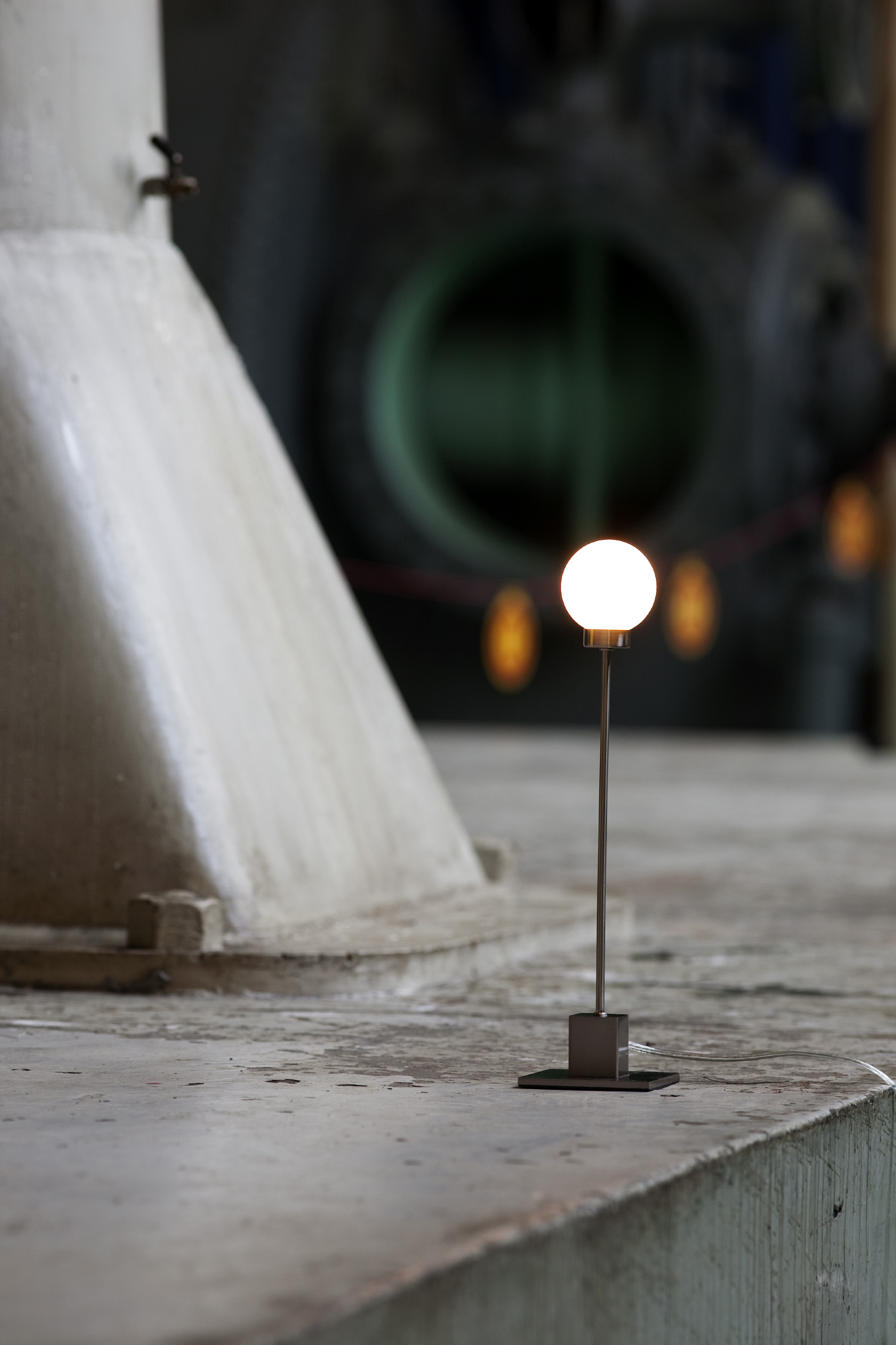 product design，industrial design，Bauhaus ，lamp，