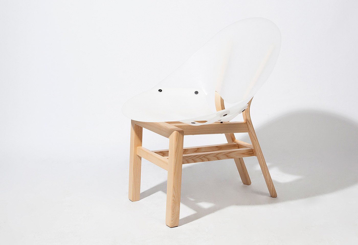 灰木，聚丙烯板，家具，Sehee Ahn，Plastic Chair，