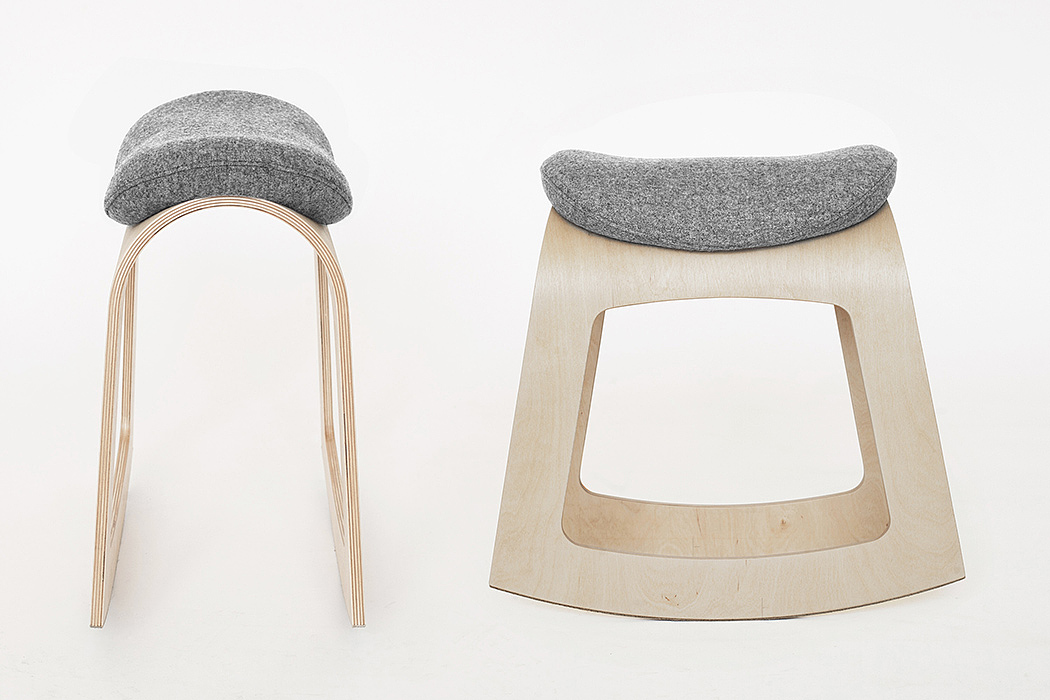 Vilius Kiskis，chair，felt，Wood frame，