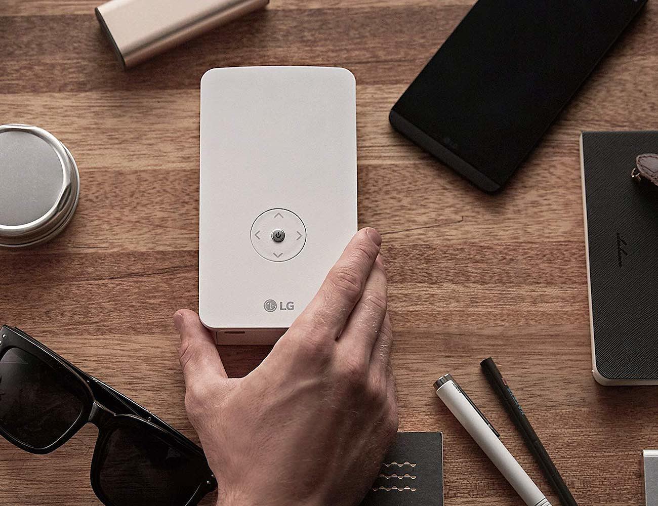 durable，Portable，LG HD，white，Projector，