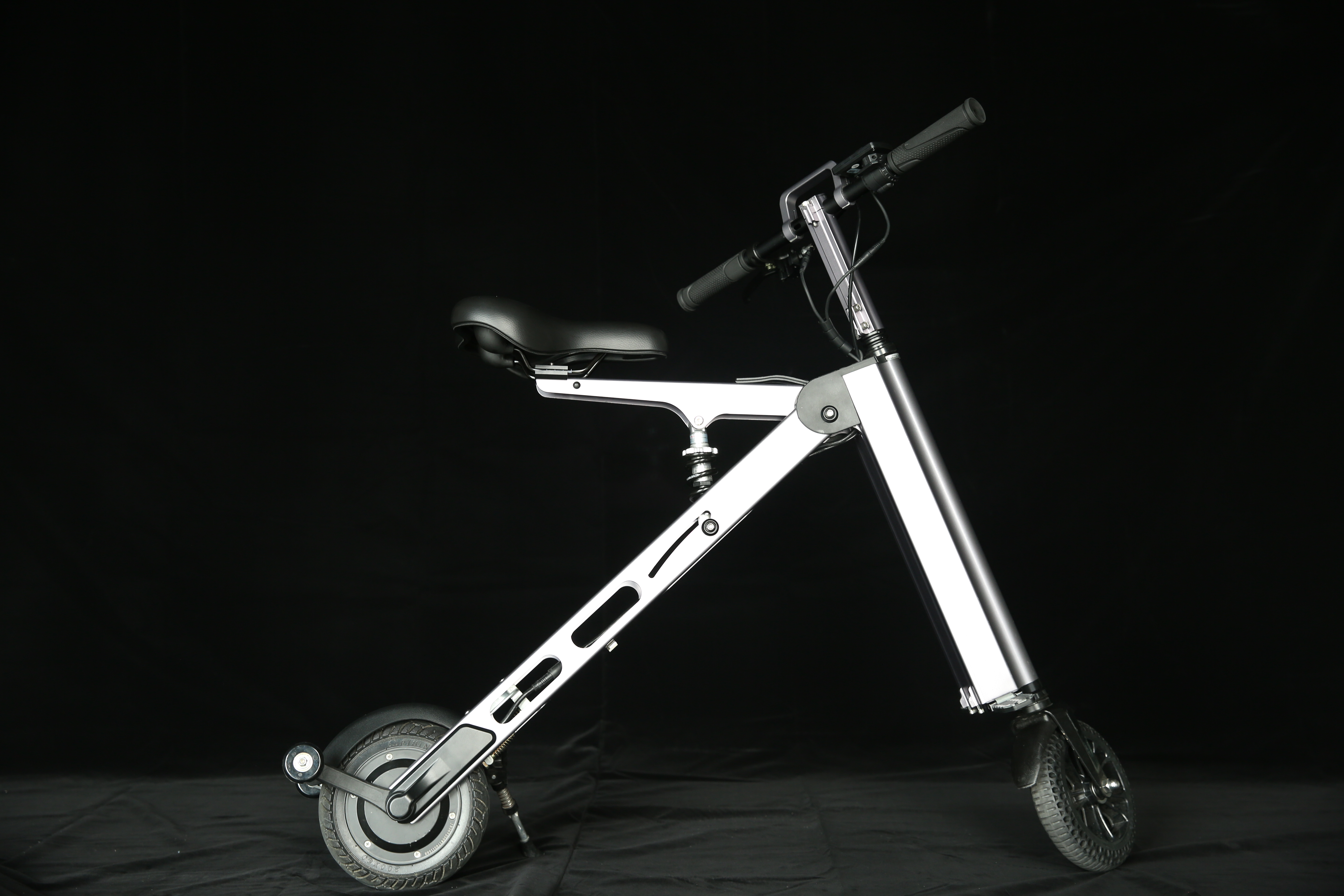 Folding bike，