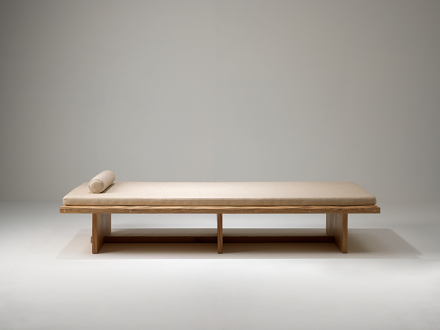 the republic of korea，bench，Up，concise，Bed，