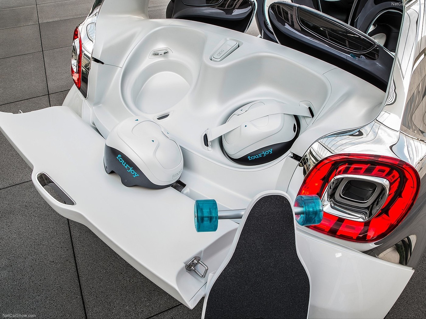 industrial design，Automobile design，conceptual design，Benz，smart，cross-country，outdoors，