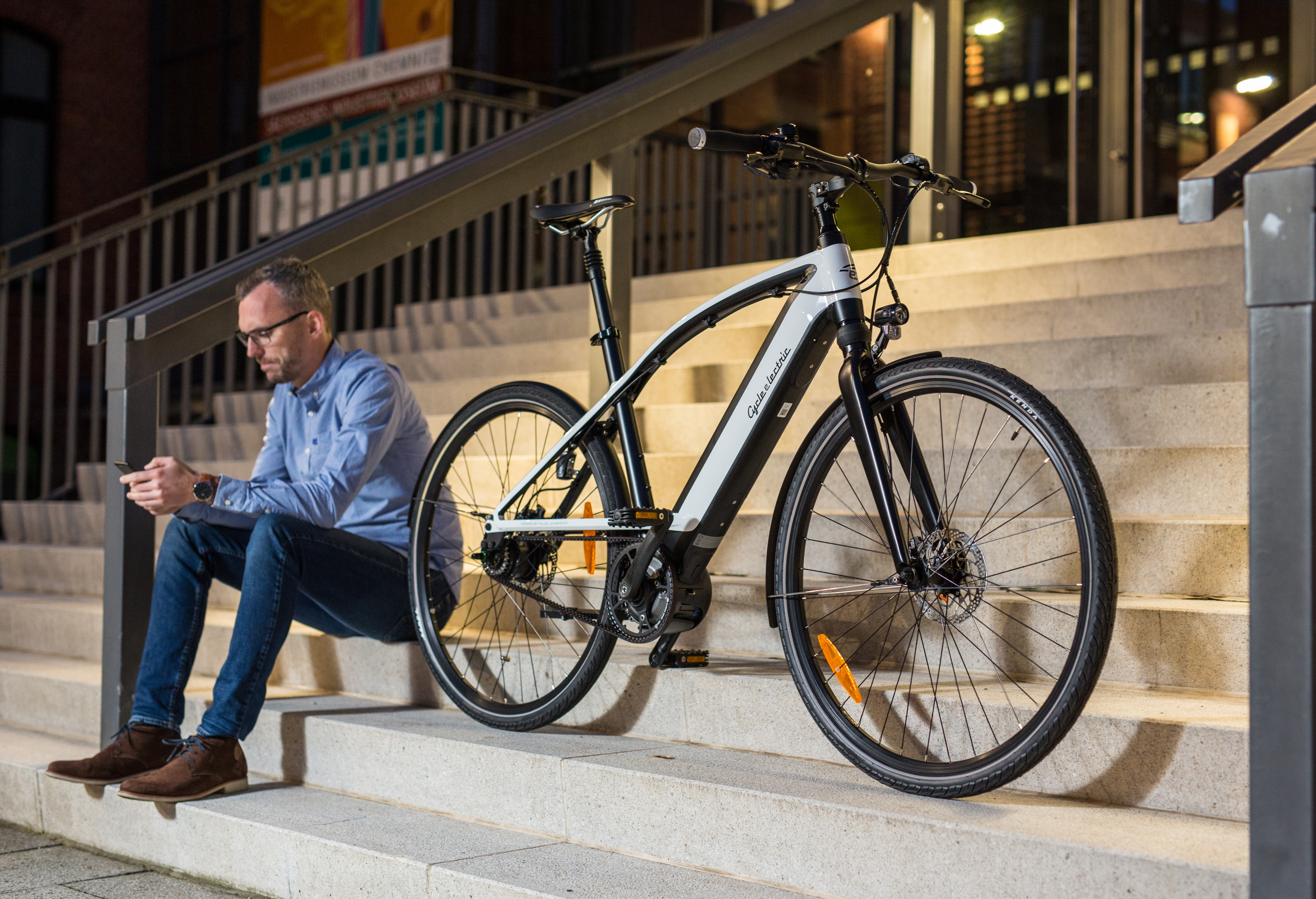 vehicle，Bicycle，COM，