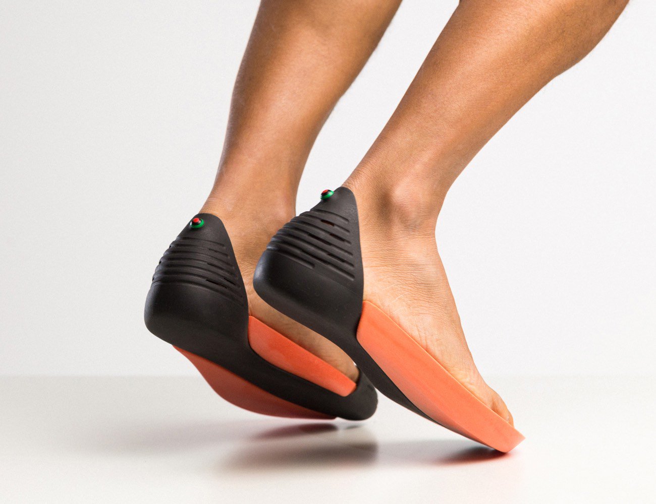 iGUANEYE，Jungle barefoot shoes，product design，shoes，originality，slipper，