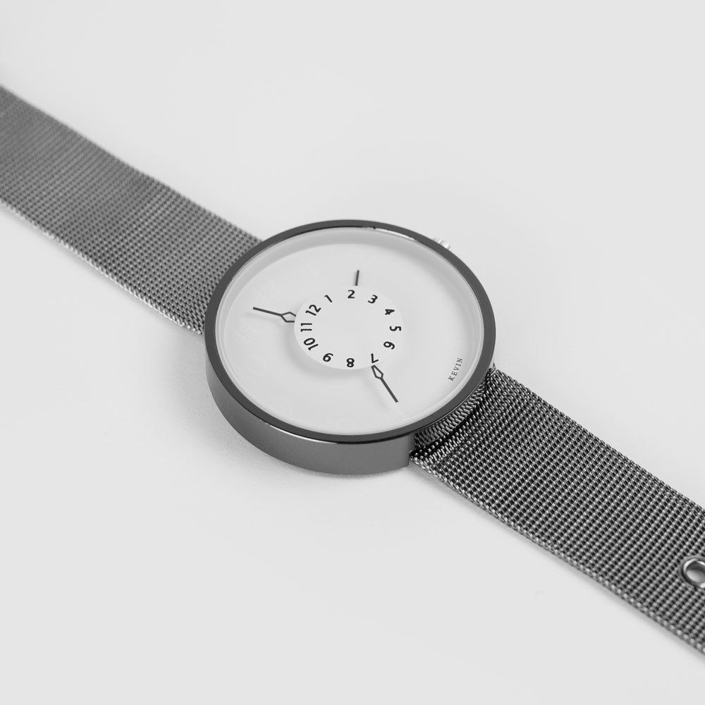 fashion，Wrist watch，Oliver Welles，