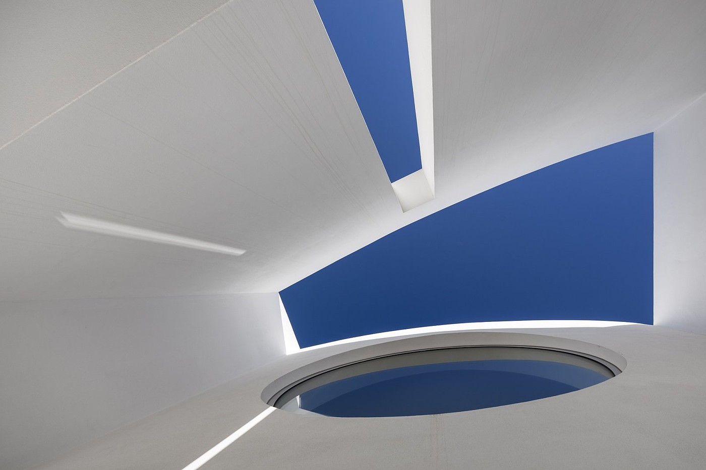 Elliptic House，Mario Martins，ellipse，Building interior，