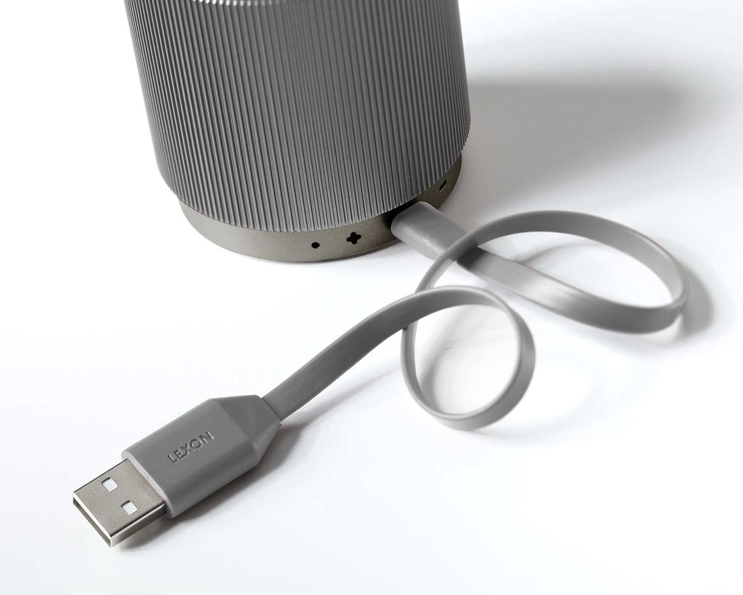 intelligence，loudspeaker box，2015 red dot award，Fine Speaker，