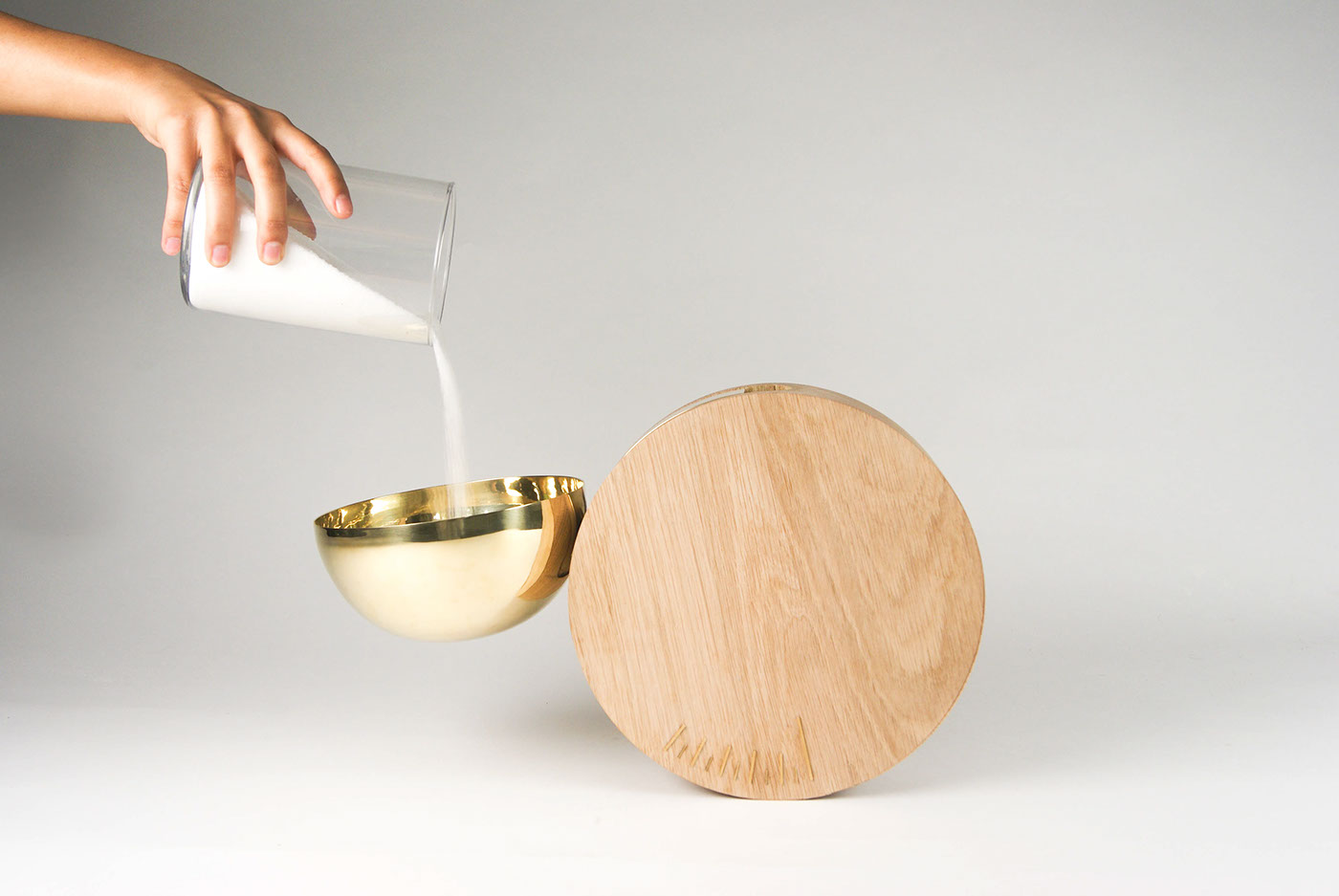 was，balance，oak，brass，novel，industrial design，product design，