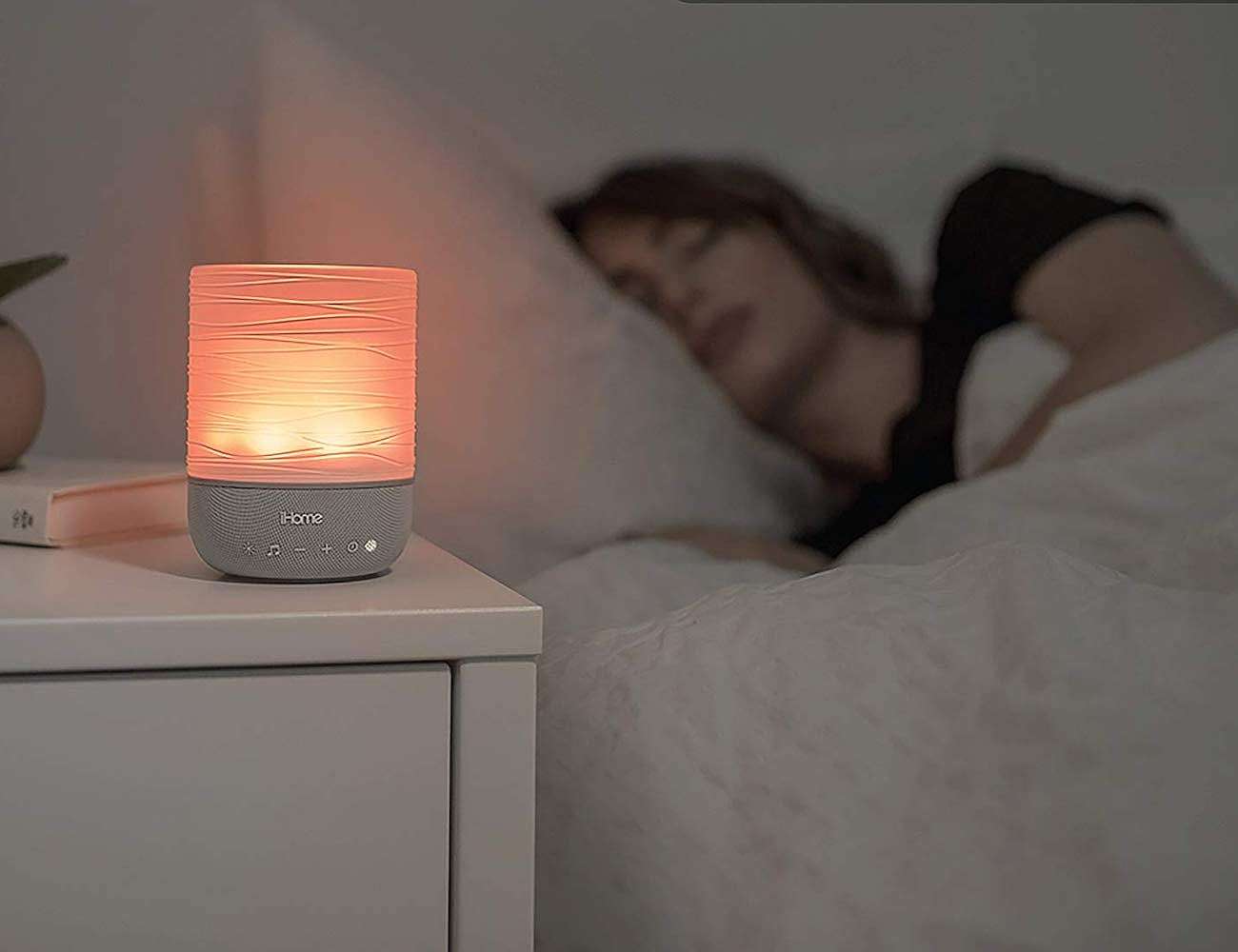 Night light，loudspeaker box，candle，Meditation therapy，iHome Zenergy，Sound therapy，