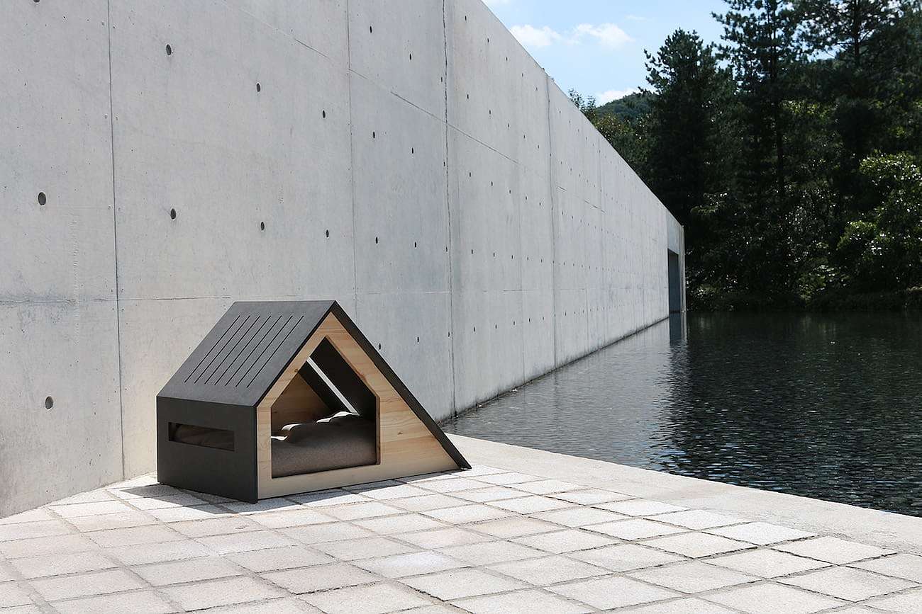 Doville luxury pet house，Bad Marlon，