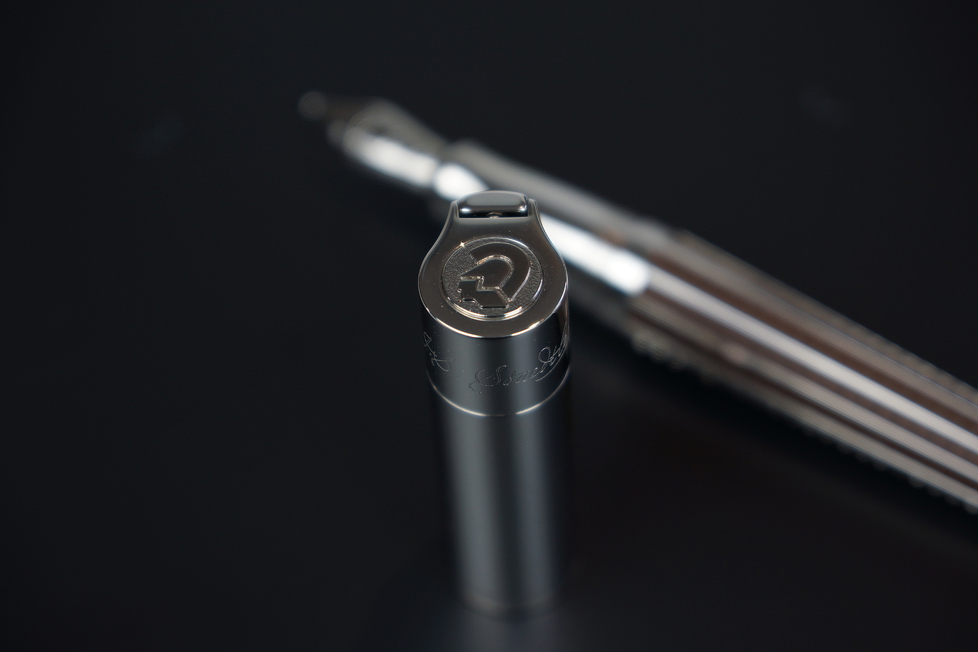 Pen，pen，