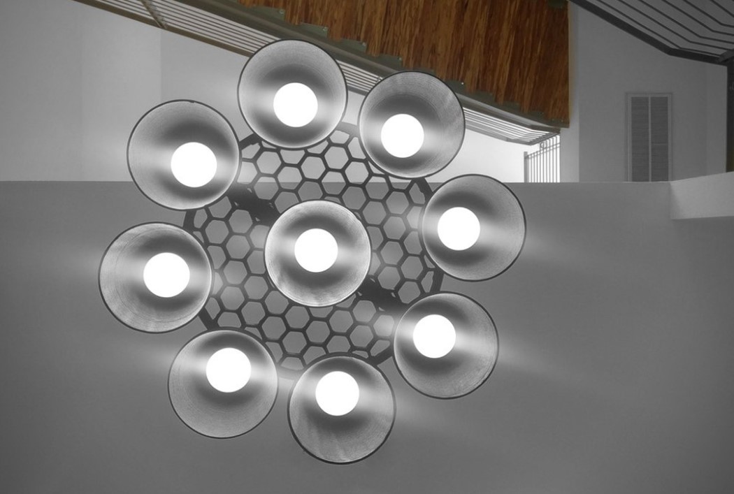 product design，industrial design，black，bionics，a chandelier，