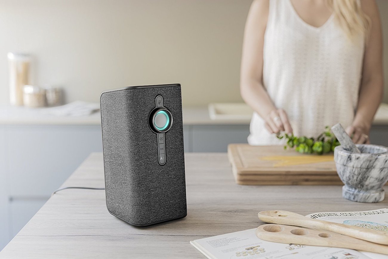 industrial design，intelligence，antifouling，grey，sound，Amazon Alexa，