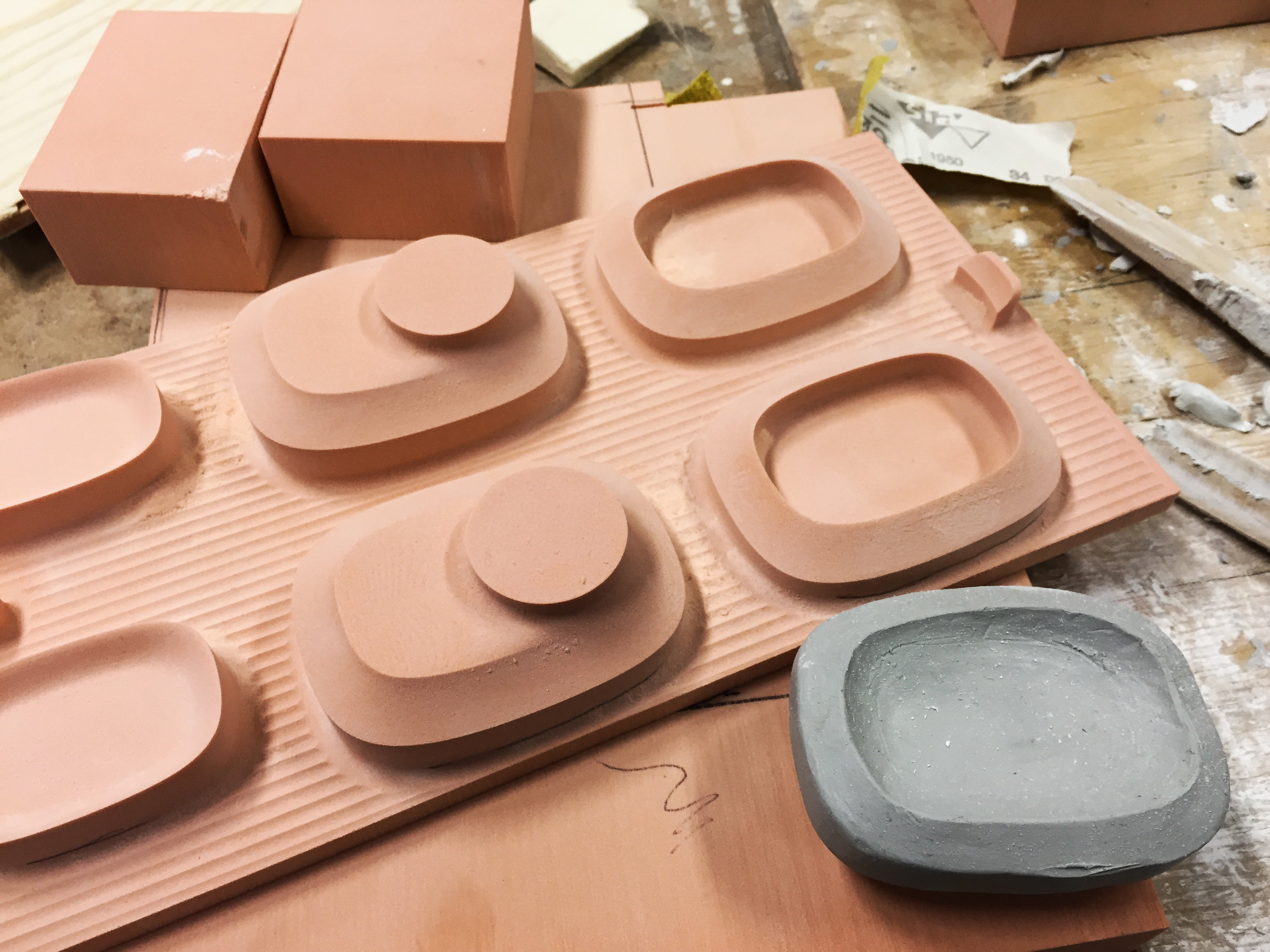 Safety helmet breathing mask，