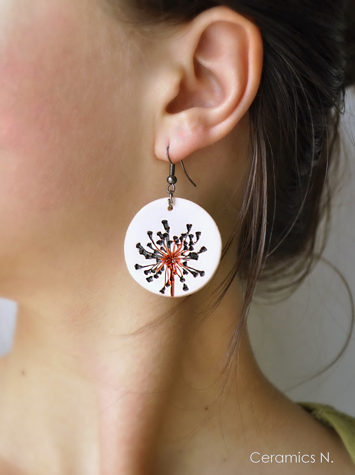 jewelry，Ceramic，Ceramic jewelry，product design，industrial design，Necklace，