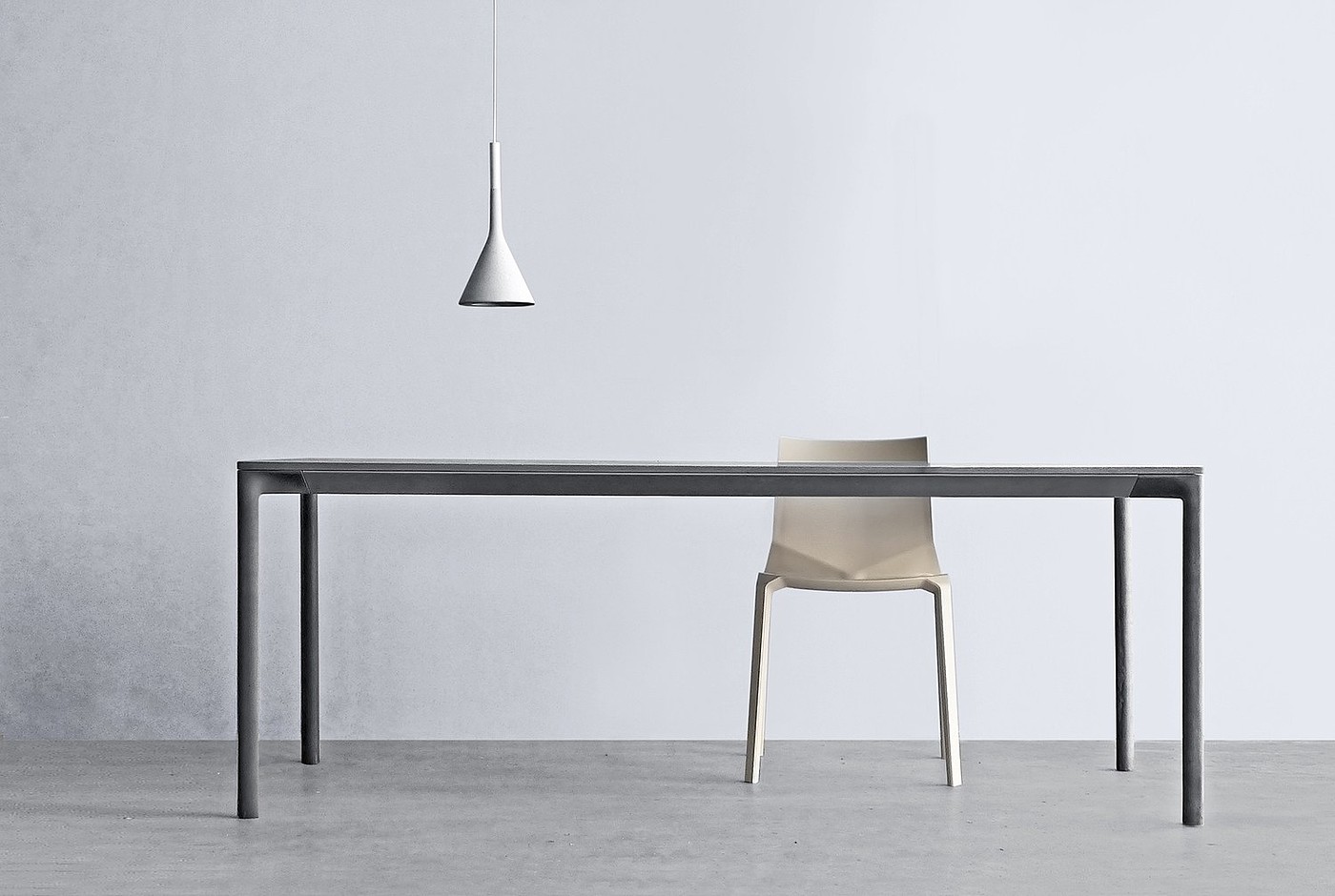 product design，furniture，Concrete material，Boiacca，Table，Minimalist，