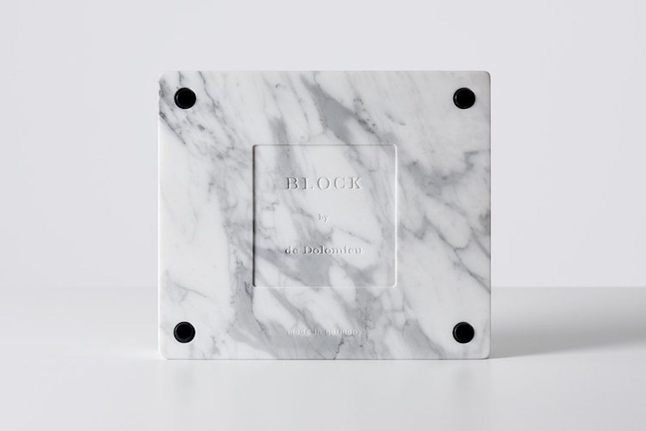 product design，Marble material，Digital accessories，Computer stand，Apple Computer，