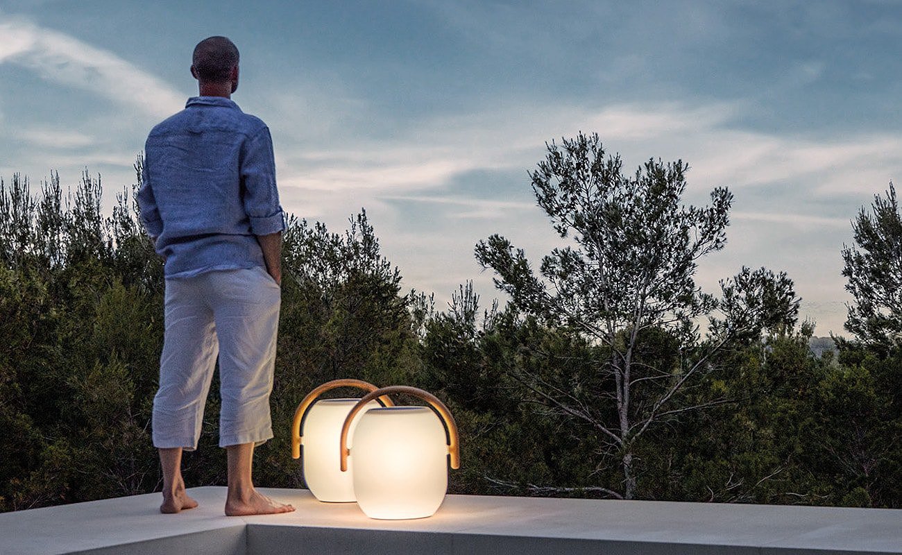 Outdoor lamp，Cocoon lamp，product design，Portable，lamps and lanterns，