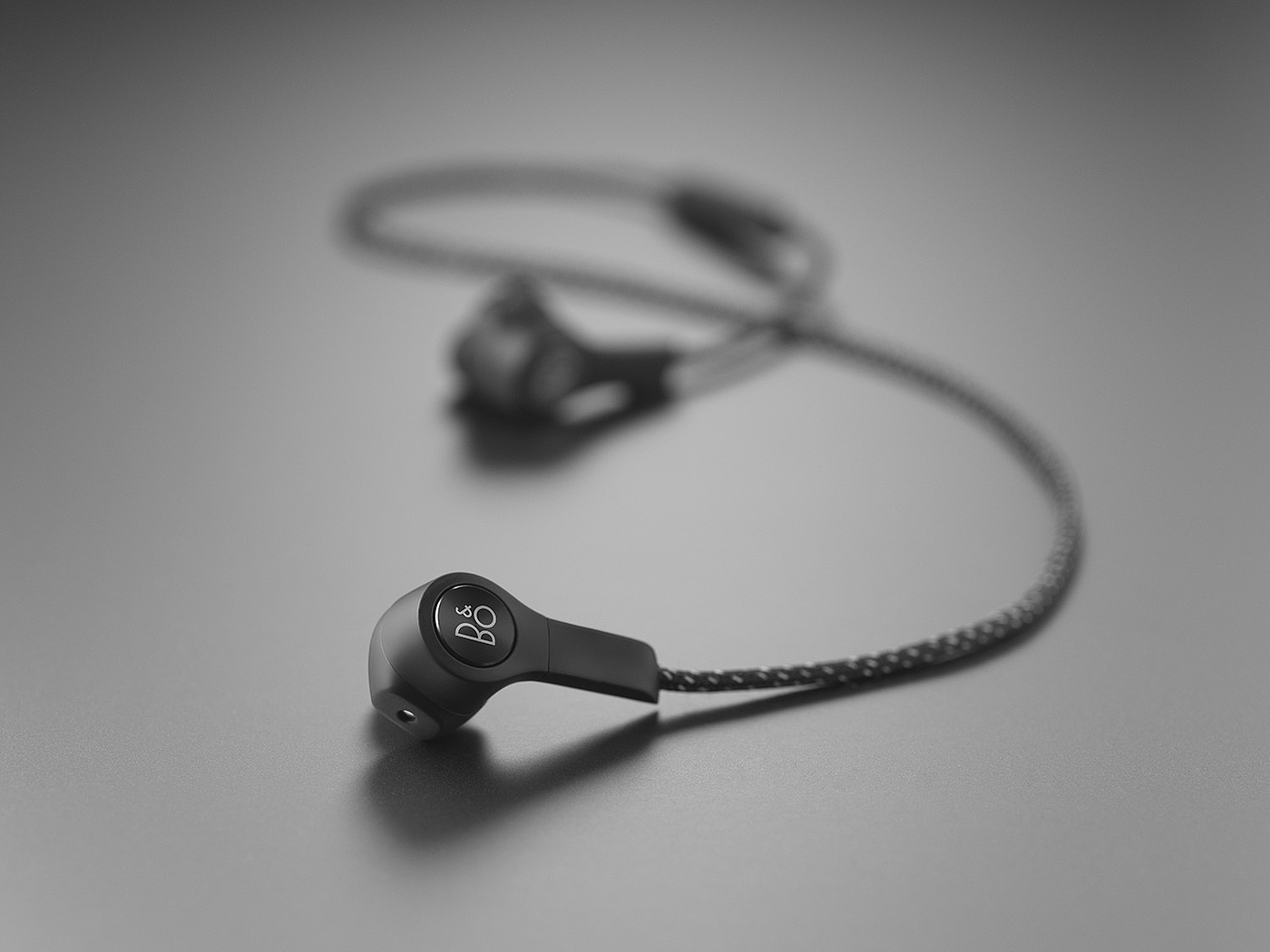 B＆O Play，headset，product design，Minimalist，