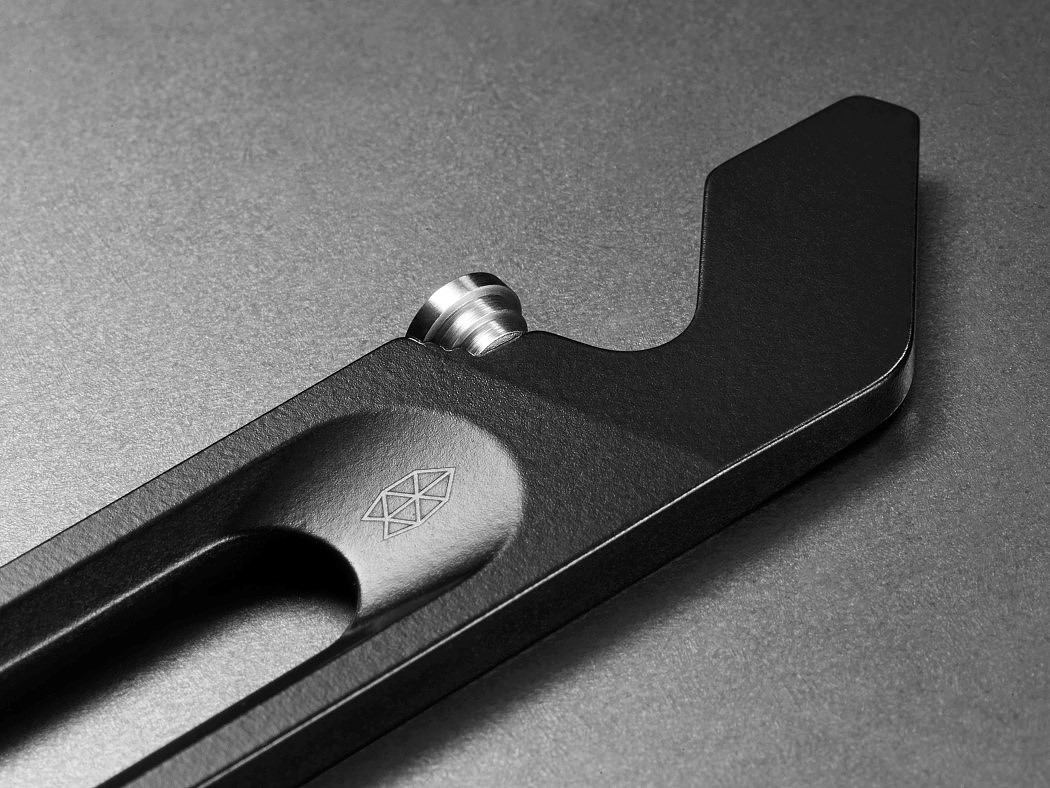 Halifax，Multifunctional Pendant，black，Titanium steel，