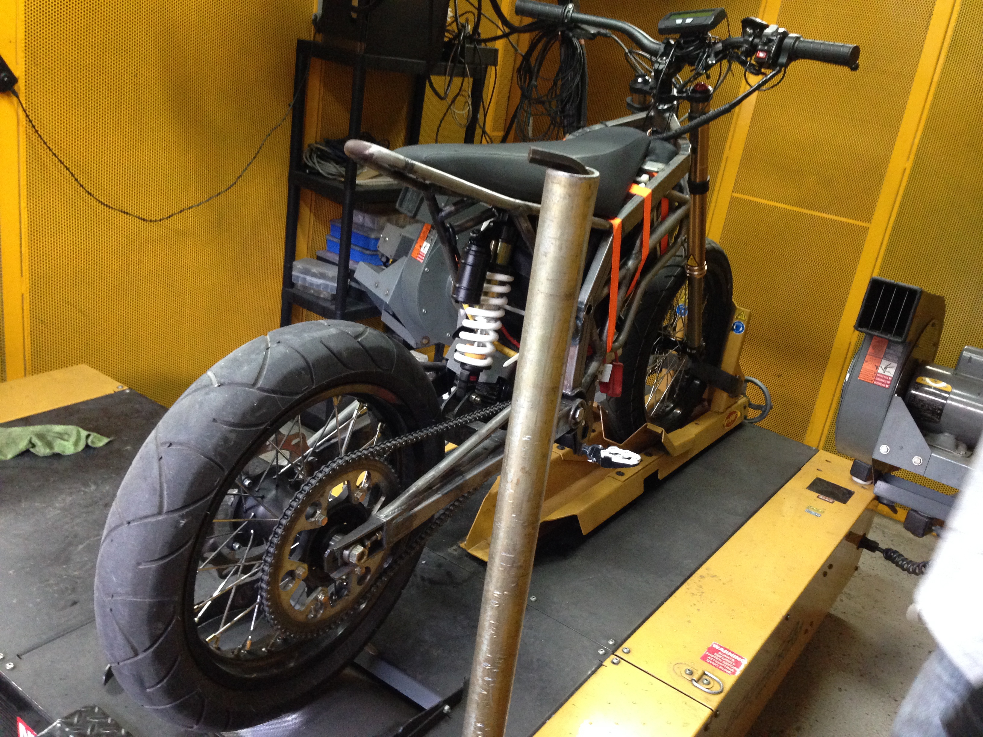 OUTSIDER 2015，motorcycle，machine design，