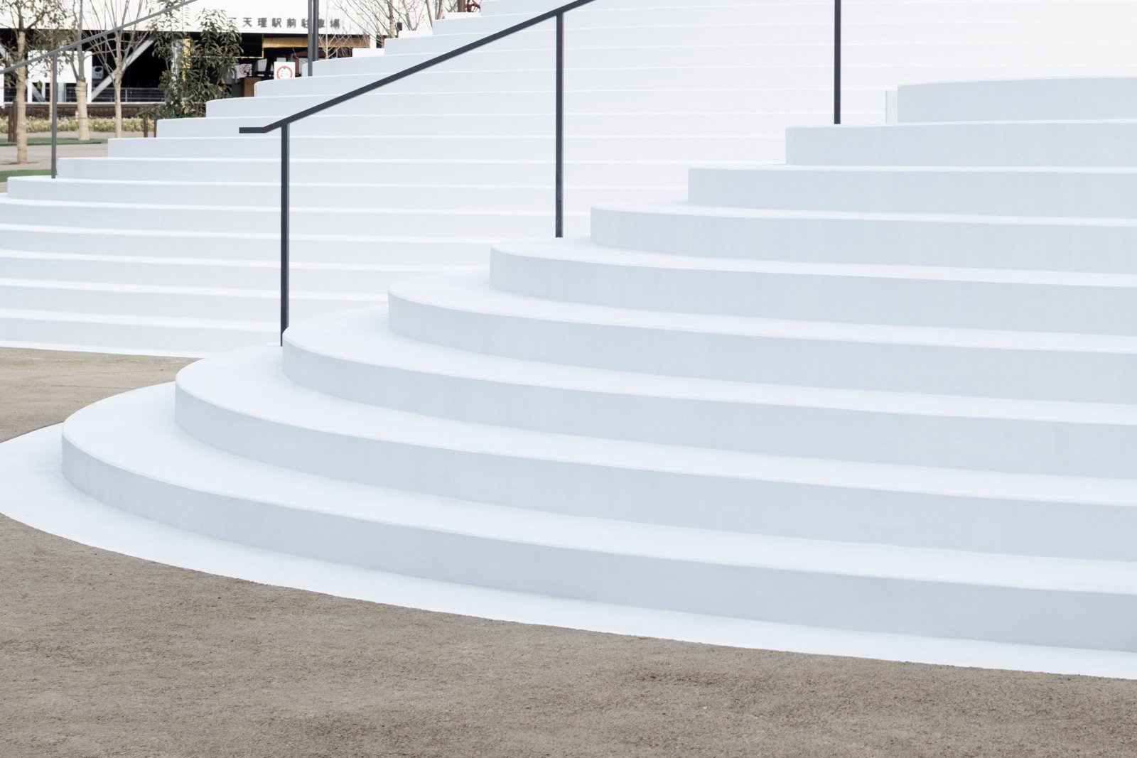 white，Architecture，Tenri square，
