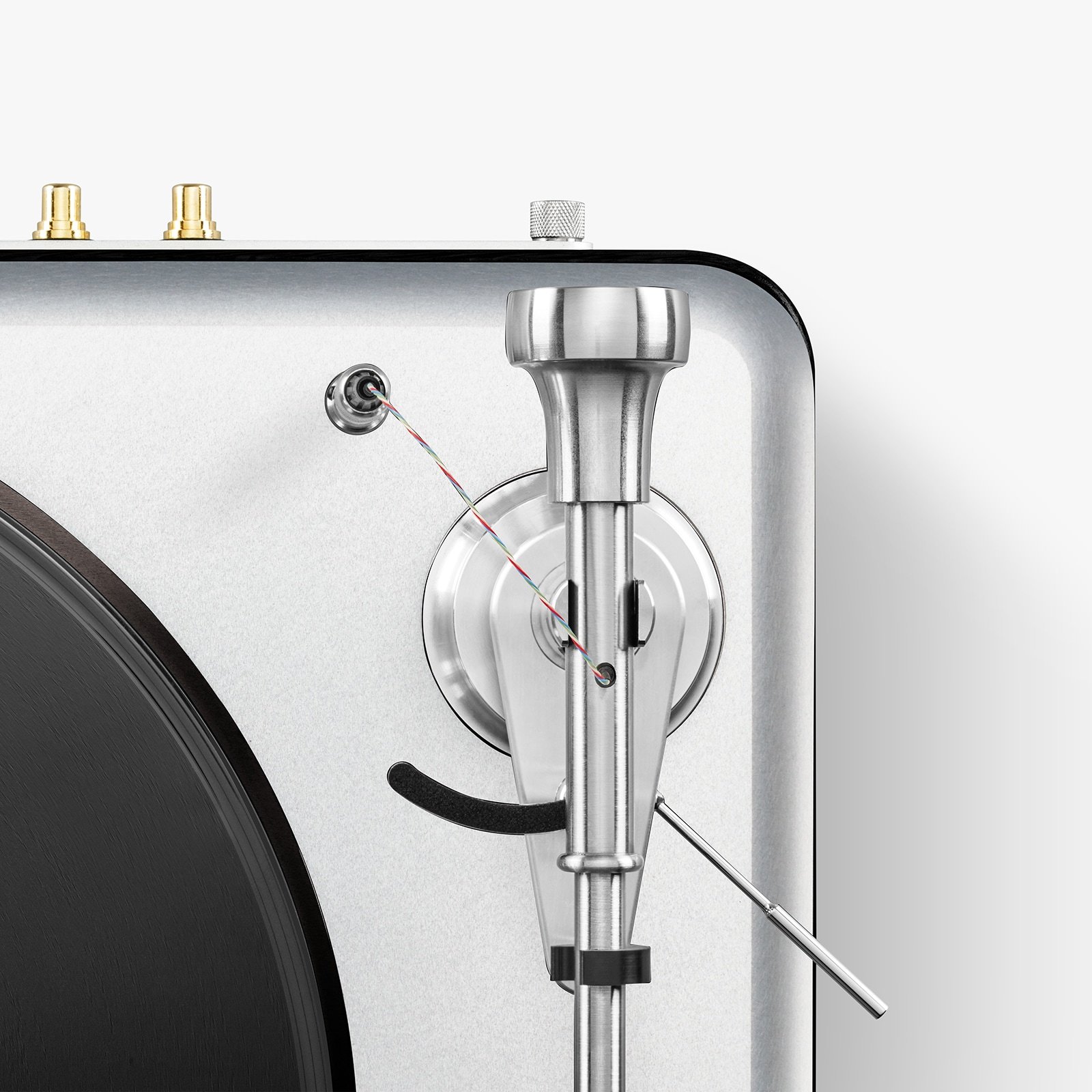 shinola，product design，industrial design，Metal，jukebox，