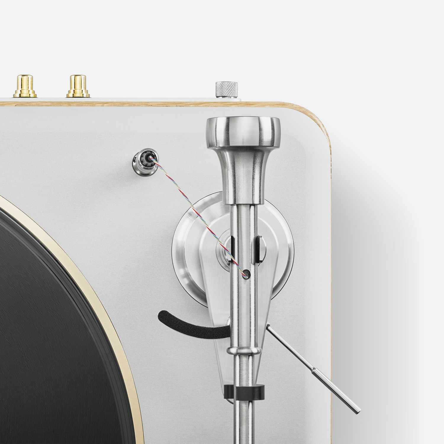 shinola，product design，industrial design，Metal，jukebox，