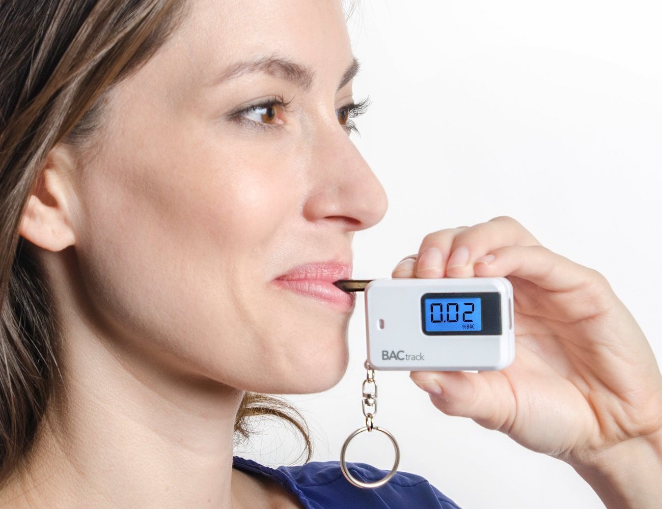 BACtrack，Alcohol measuring instrument，portable，product design，