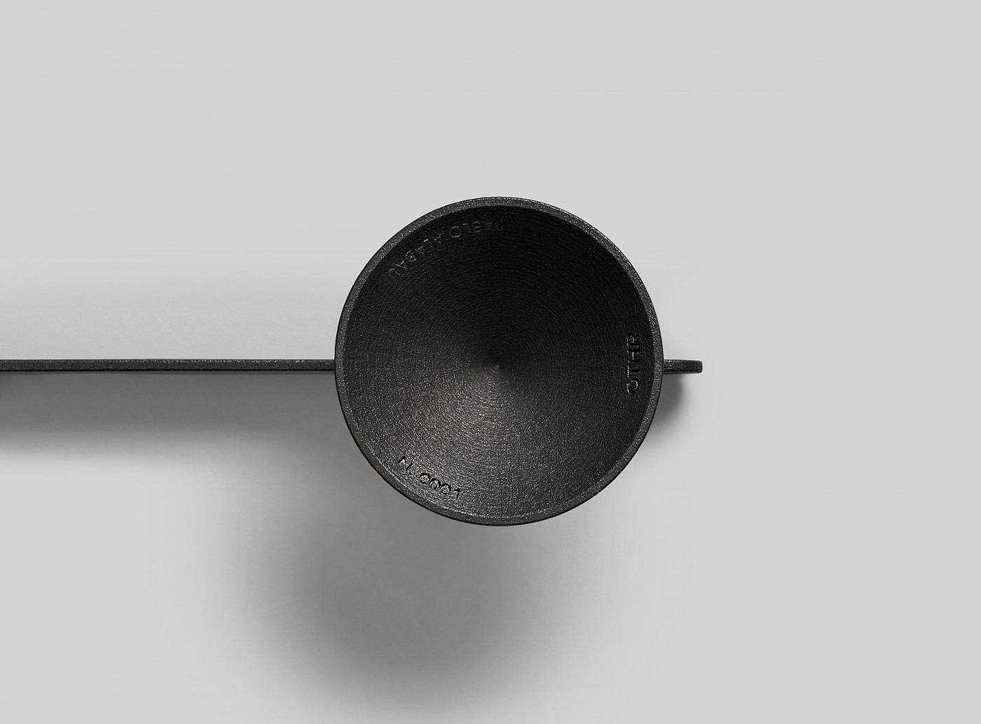 Candle extinguishing cover，Minimalist design ，Simplicity，OTHR，snuffers，black，