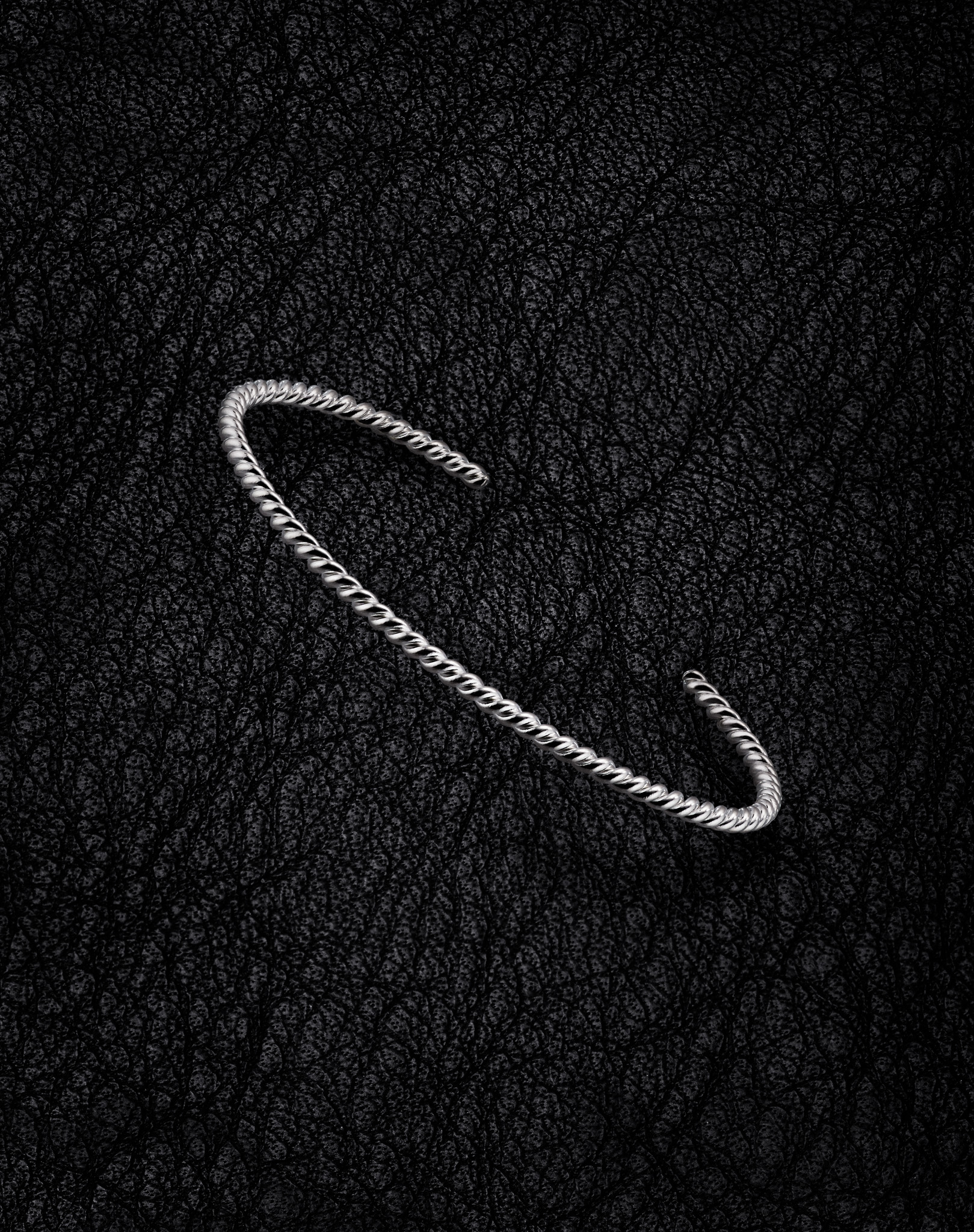 Wrist watch，jewelry，