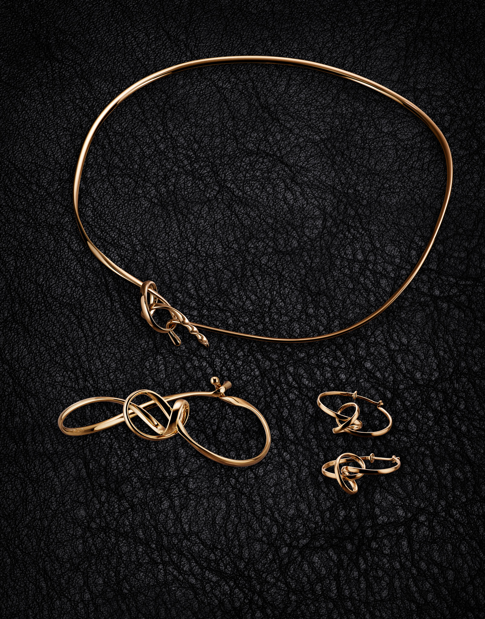 Wrist watch，jewelry，