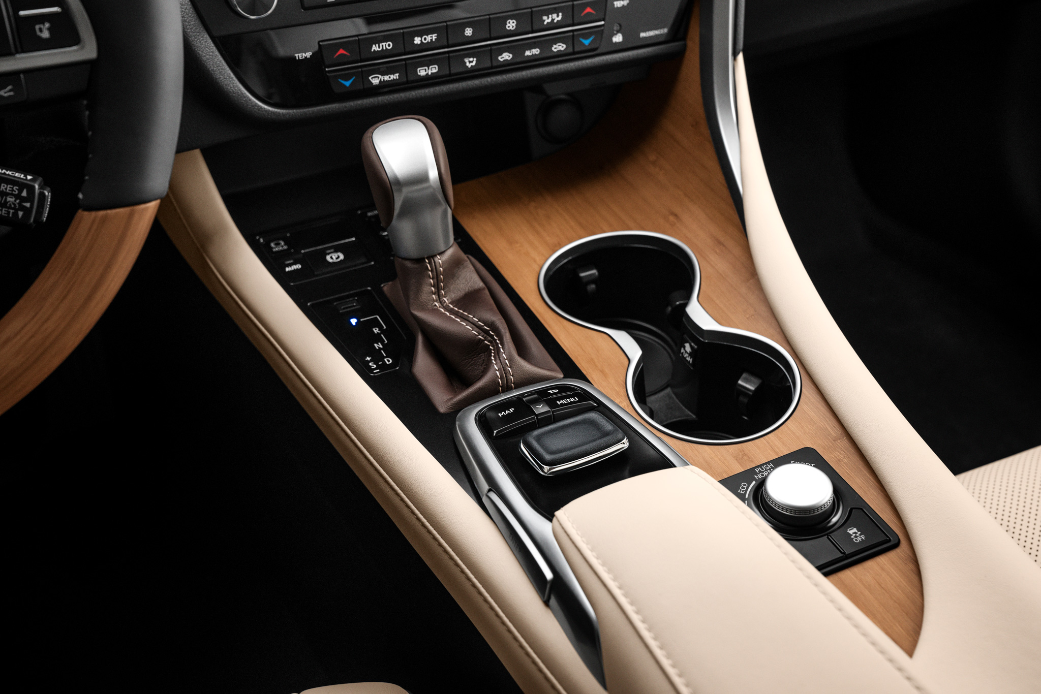 industrial design，Model，vehicle，LEXUS，Lexus，Automobile design，Automotive interior，