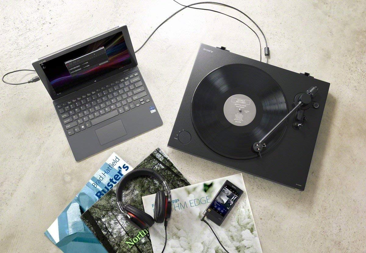 jukebox，Black glue，modern，industrial design，