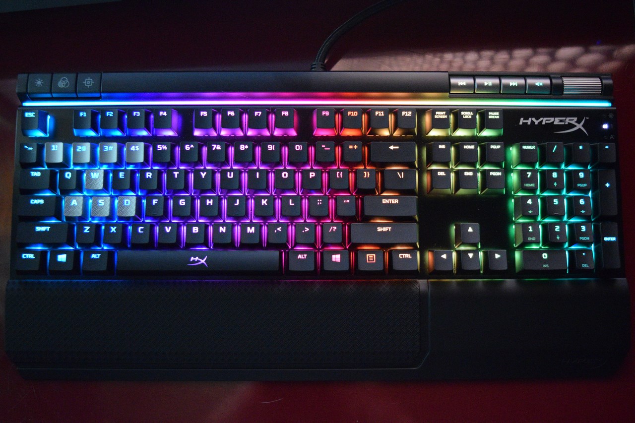 2018 red dot award，HyperX，Gaming keyboard，