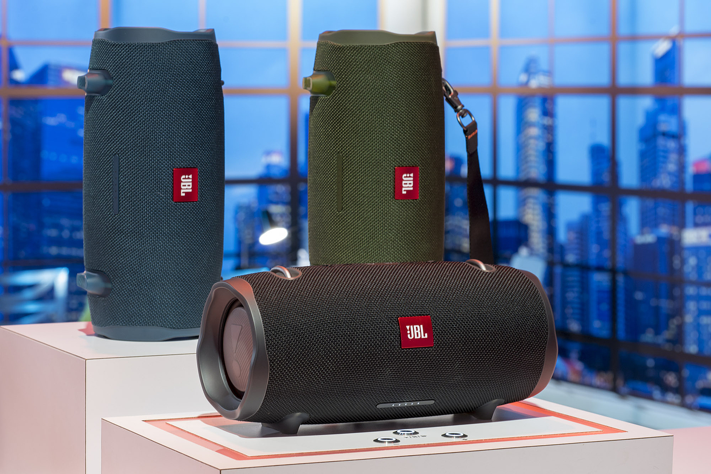 2018 red dot award，JBL Xtreme，Jabra ，loudspeaker box，