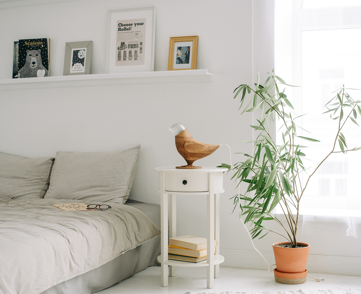 Marina's birds，interest，Desk lamp，Wood color，black，gules，