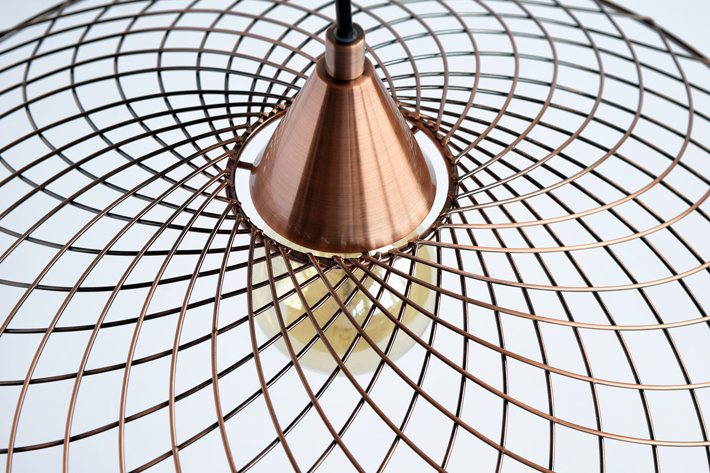 Light bulb:，Floor lamp，a chandelier，lamps and lanterns，SPYRO series，